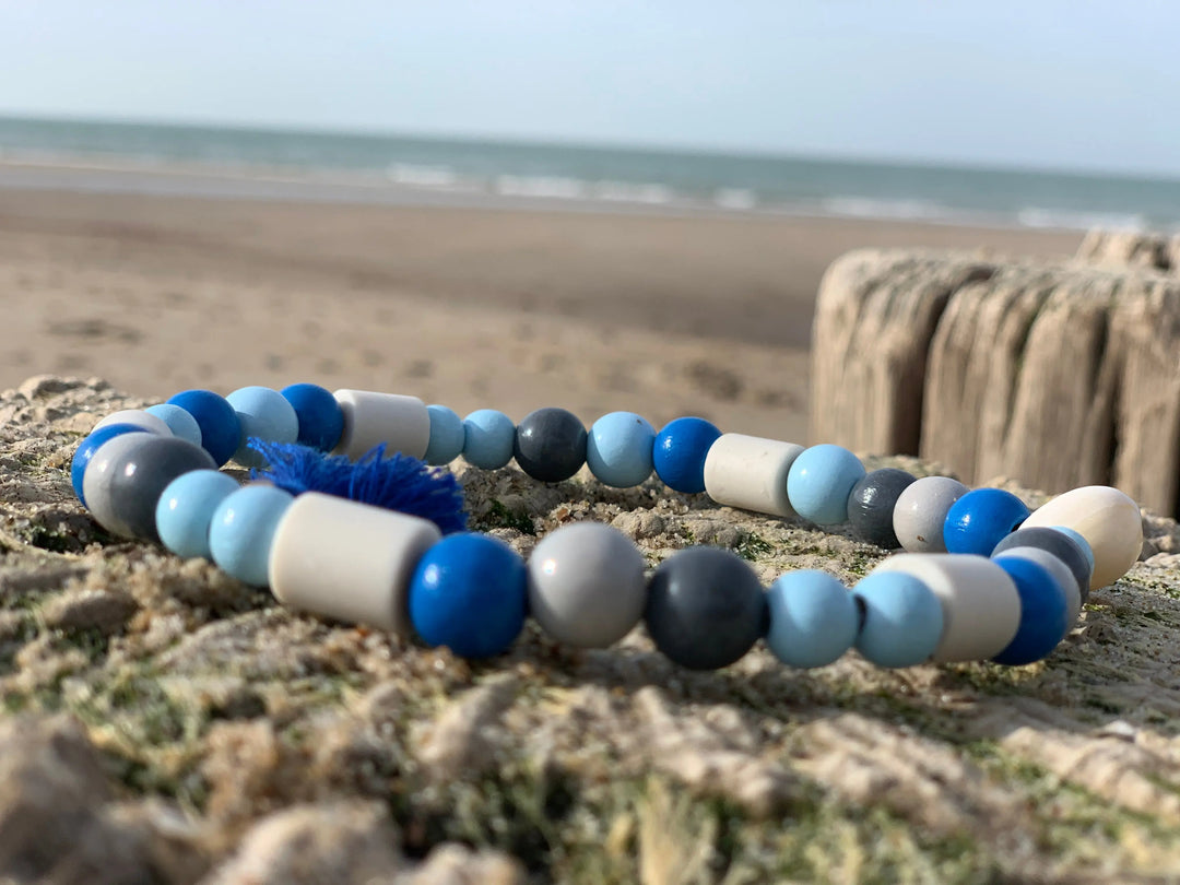 Zeeland Dog Hippie Kettchen mit EM-Keramik Ocean Jetzt erhältlich bei Dogsmopolitan