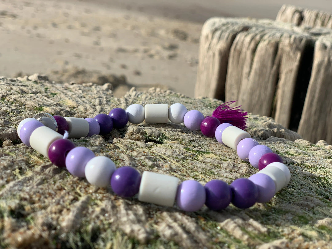 Zeeland Dog Hippie Kettchen mit EM-Keramik lilac Jetzt erhältlich bei Dogsmopolitan