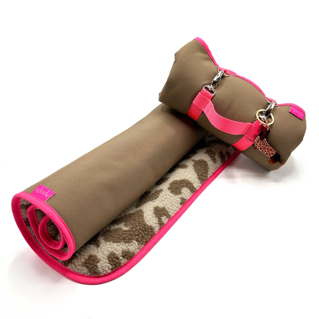 DOG&