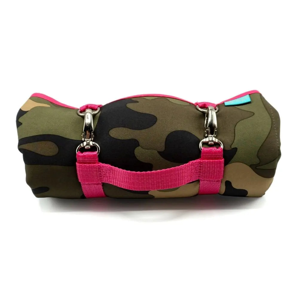 Dog'n'Roll - Camouflage & Pink Jetzt erhältlich bei  Dogsmopolitan