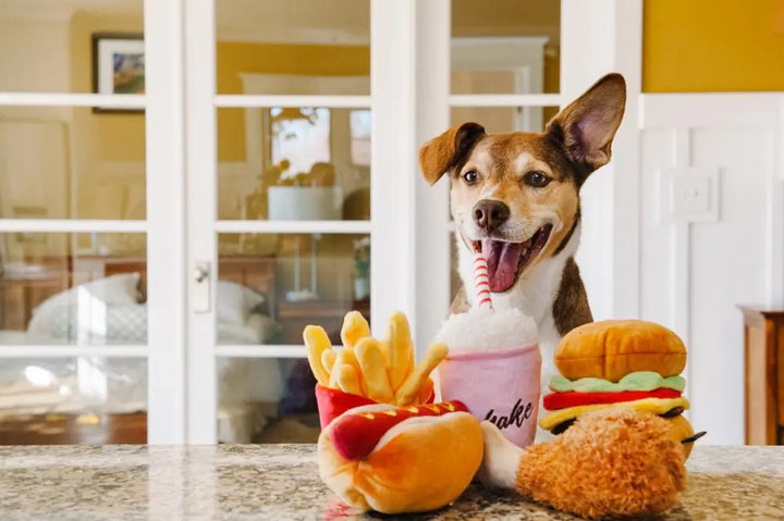 Burger Jetzt erhältlich bei  Dogsmopolitan